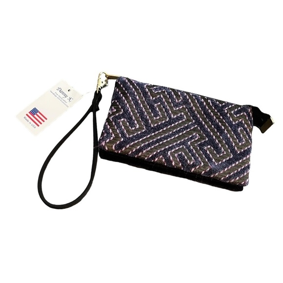 NWT Danny K Wristlet - Picture 1 of 7